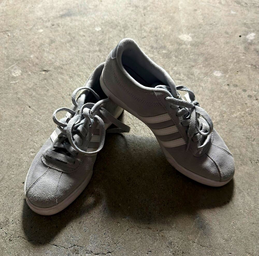 Adidas Courtset Gray/White Low Top Lace Size 7